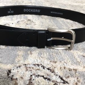 Dockers belt
